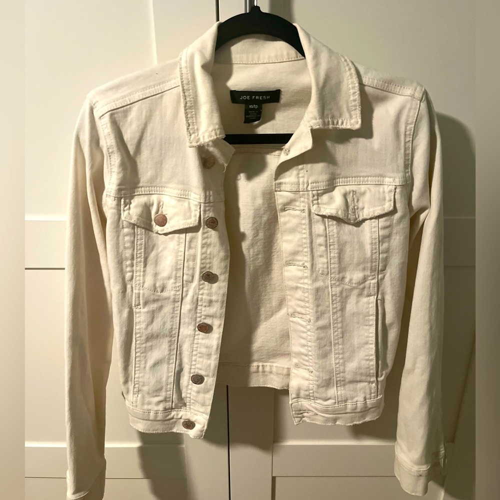 Joe Fresh White Jeans jacket.  Size xs